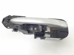 MANETA EXTERIOR TRASERA IZQUIERDA 806070032R RENAULT MEGANE III SPORT TOURER Autodesguaces Alicante