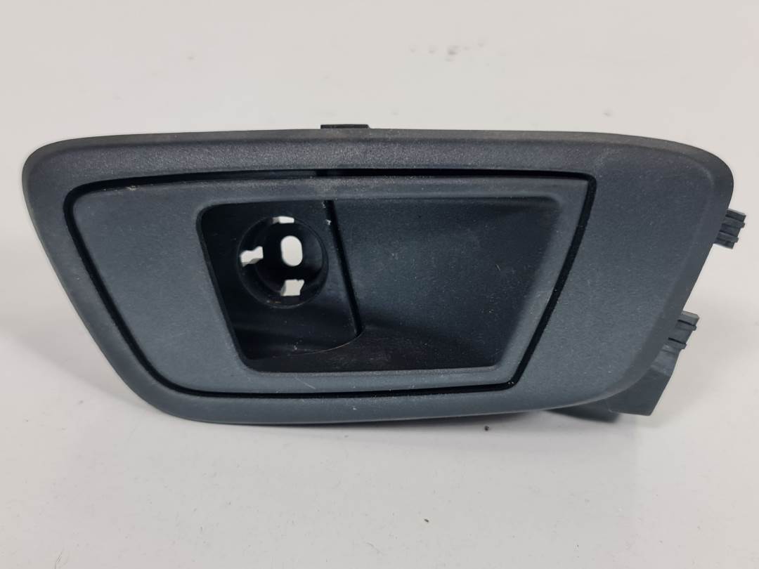 MANETA INTERIOR TRASERA DERECHA - 8A61A22600 - FORD - FIESTA (CB1)