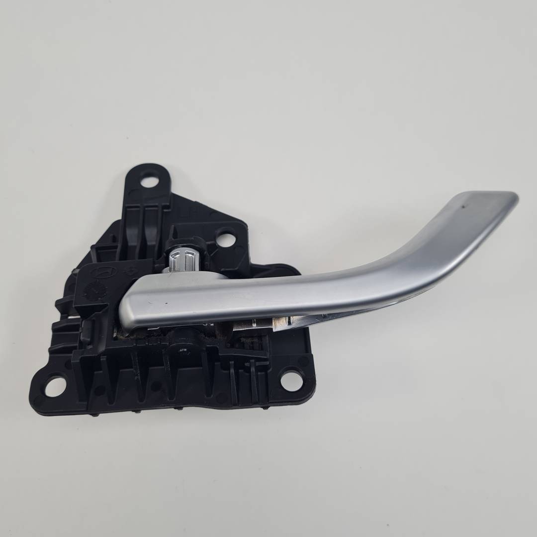 MANETA INTERIOR TRASERA IZQUIERDA - 82613G4000 - HYUNDAI - I30 (PD)