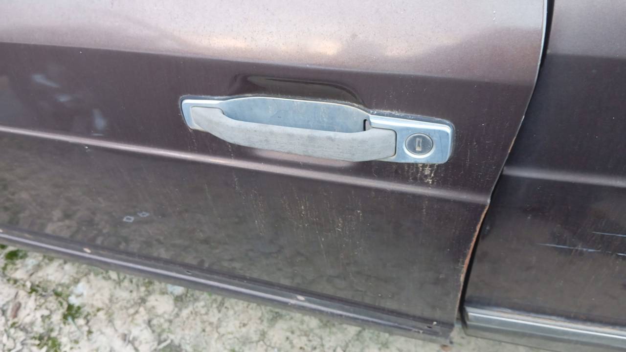 MANETA EXTERIOR DELANTERA IZQUIERDA