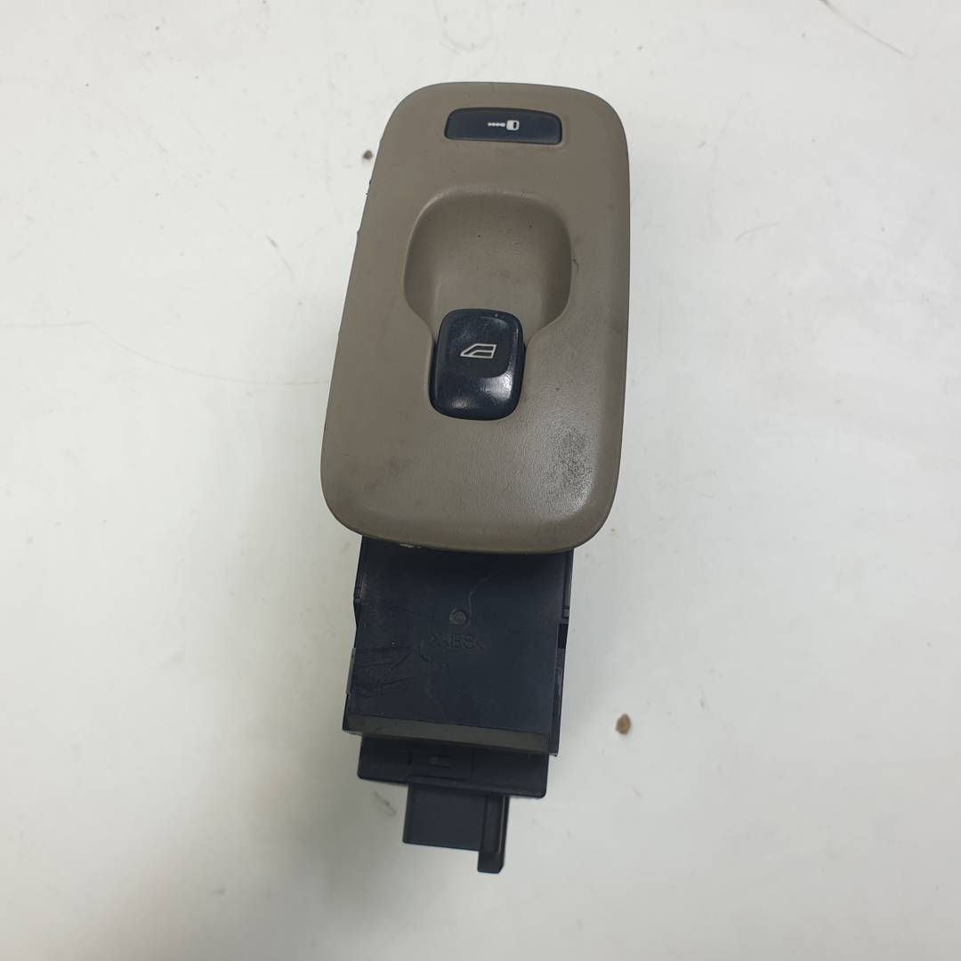 MANDO ELEVALUNAS DELANTERO DERECHO - 30746075 - VOLVO - XC90