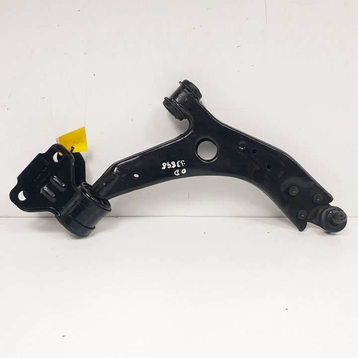 BRAZO SUSPENSION INFERIOR DELANTERO DERECHO - FORD - FOCUS LIM. (CB8)