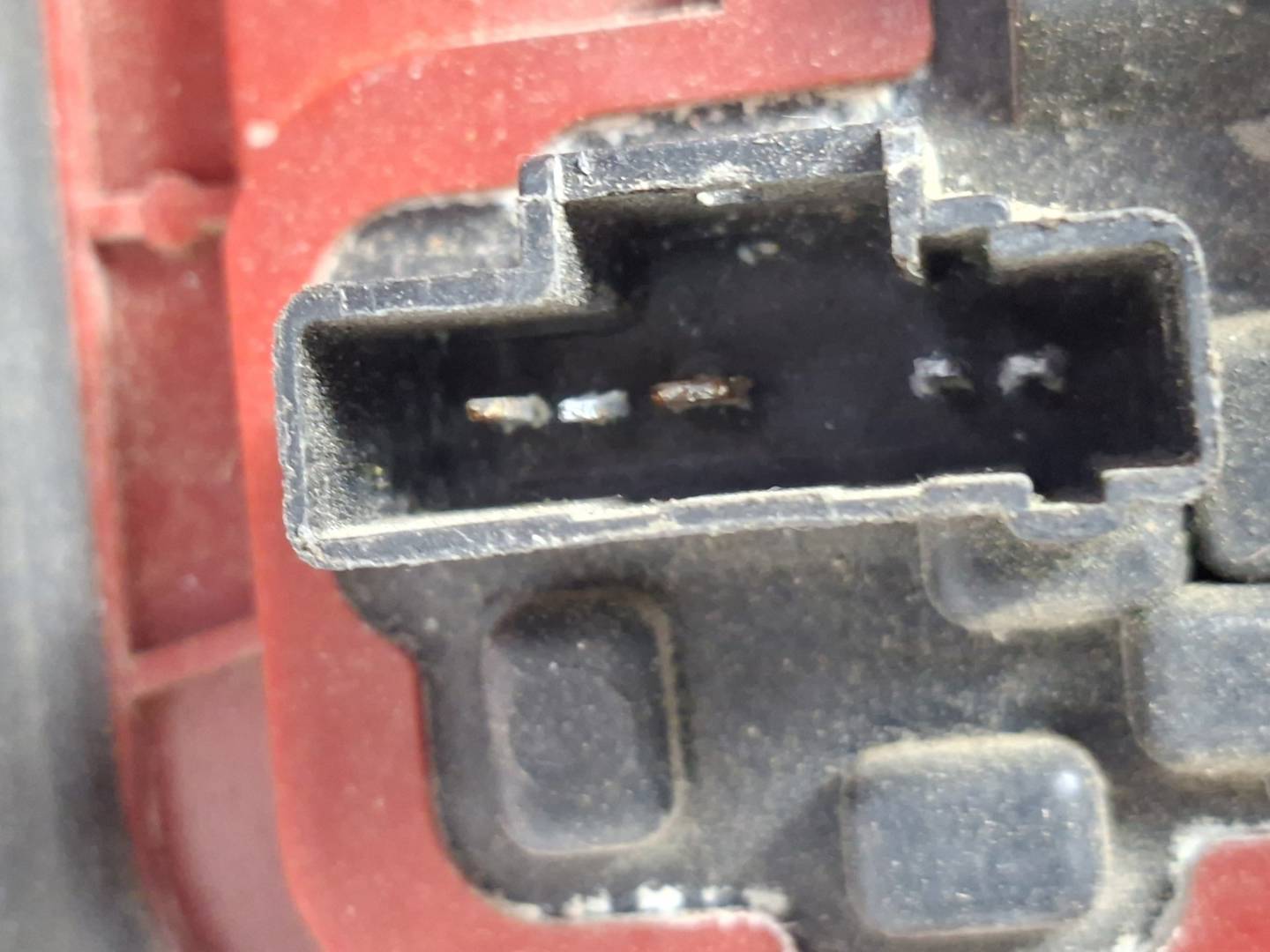 Foto 4 de Piloto Trasero Derecho Peugeot 206 Berlina (1998–2010)