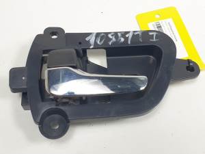 MANETA INTERIOR TRASERA IZQUIERDA SPC01649 PEUGEOT 4007 Autodesguaces Alicante