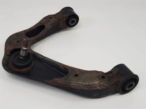 BRAZO SUSPENSION INFERIOR DELANTERO DERECHO NISSAN NAVARA PICK-UP (D40M) Autodesguaces Alicante