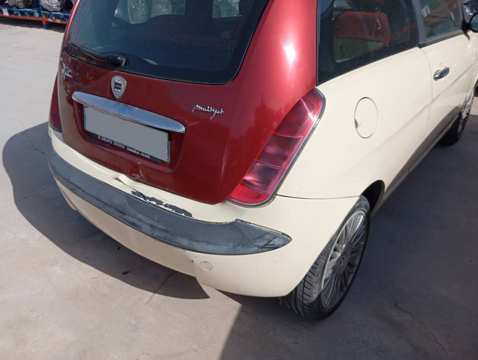 PILOTO TRASERO DERECHO