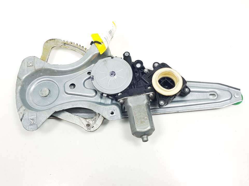 ELEVALUNAS TRASERO IZQUIERDO - 8570102010 - TOYOTA - AURIS (E150)