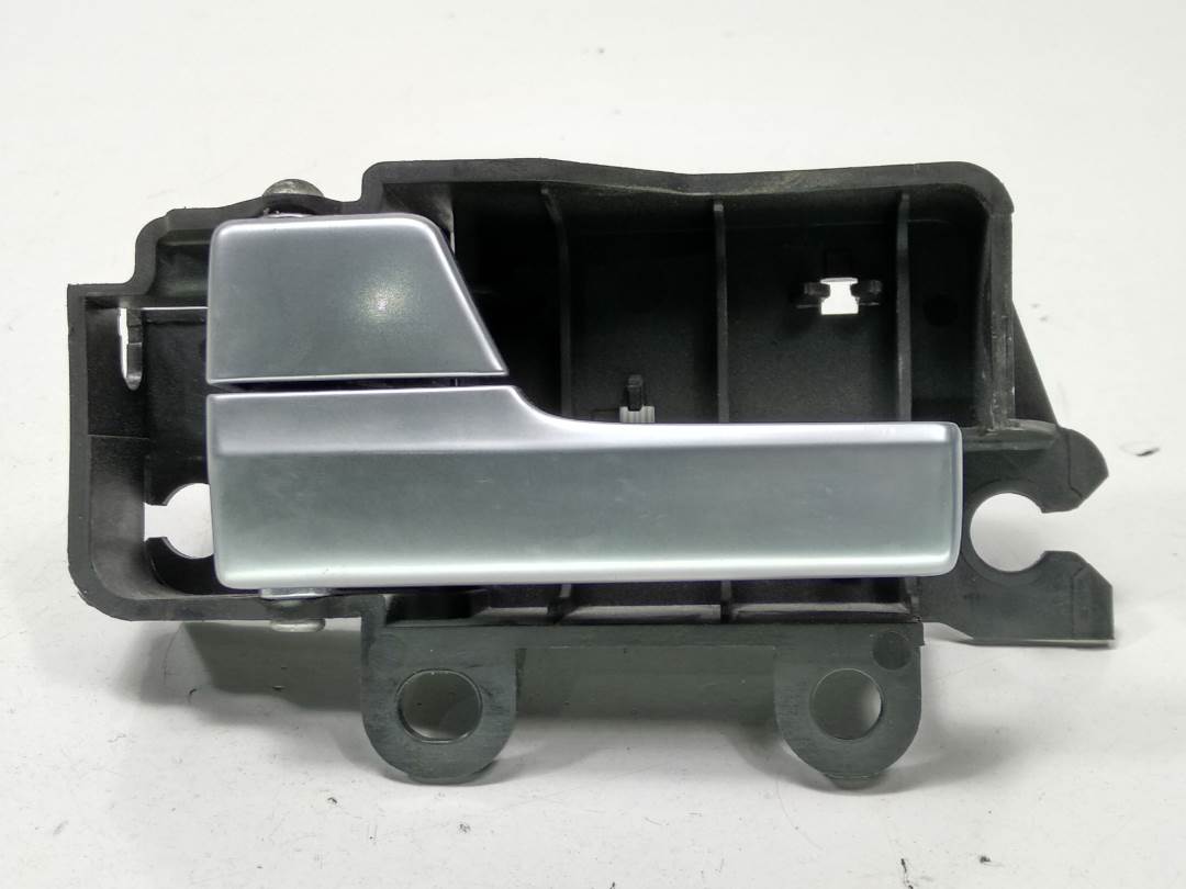Poignée intérieure arrière gauche - R22601 - FORD - FOCUS BERLINA (CAP)