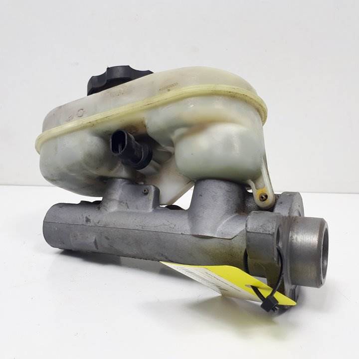 Brake master cylinder - 18019459 - CADILLAC - CTS
