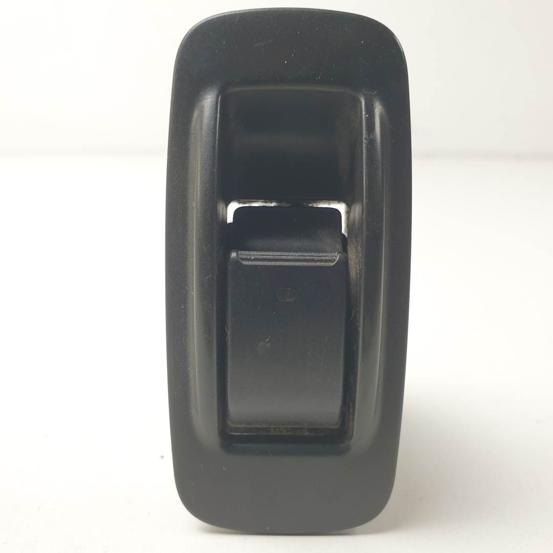 MANDO ELEVALUNAS TRASERO IZQUIERDO - 848010F030B0 - TOYOTA - COROLLA VERSO (R1)