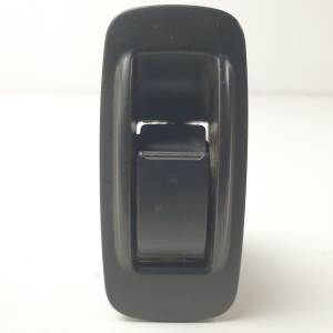 MANDO ELEVALUNAS TRASERO IZQUIERDO 848010F030B0 TOYOTA COROLLA VERSO (R1) Autodesguaces Alicante