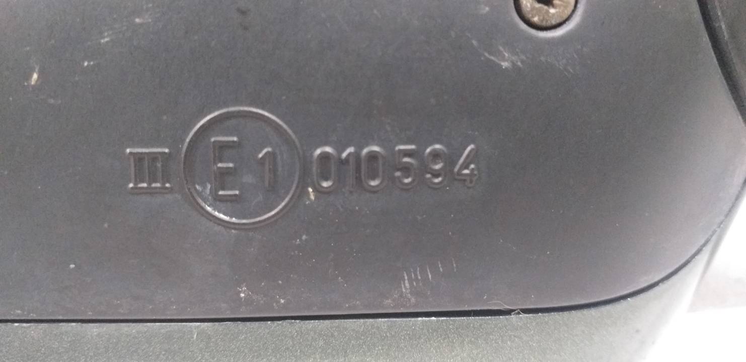 RETROVISOR DERECHO
