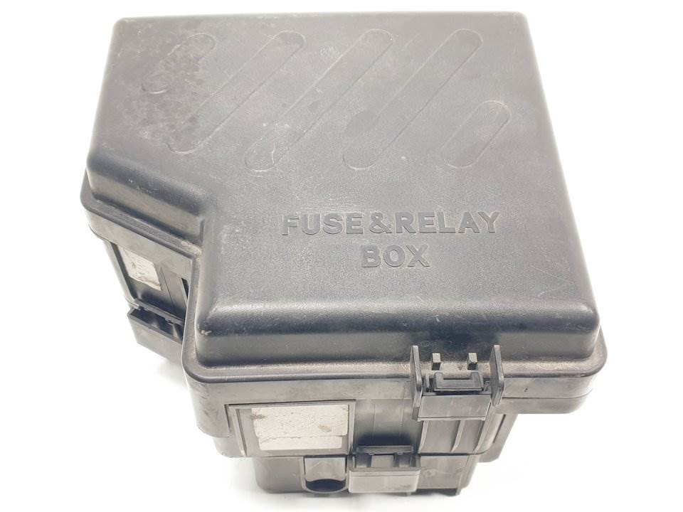 CAJA RELES / FUSIBLES - HYUNDAI - SANTA FE (BM)