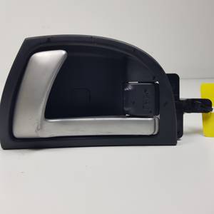 MANETA INTERIOR DELANTERA IZQUIERDA 82613CM000 HYUNDAI SANTA FE (BM) Autodesguaces Alicante