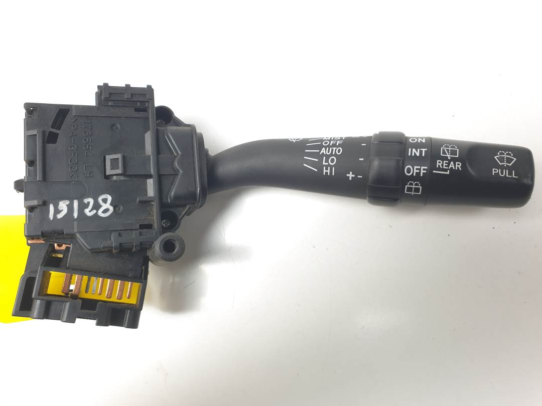 MANDO LIMPIA - 8465205170 - TOYOTA - COROLLA VERSO (R1)