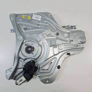 ELEVALUNAS DELANTERO DERECHO 824802Y000 HYUNDAI IX35 Autodesguaces Alicante