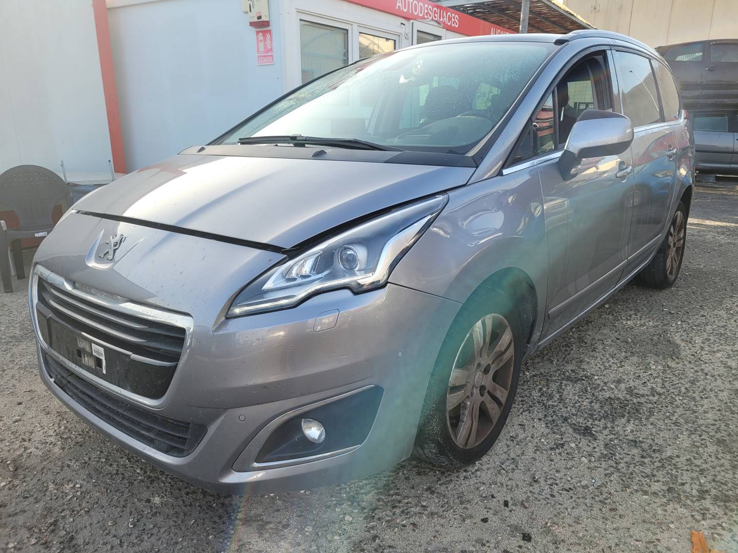 PEUGEOT 5008 (T87) (2013 - 2016)