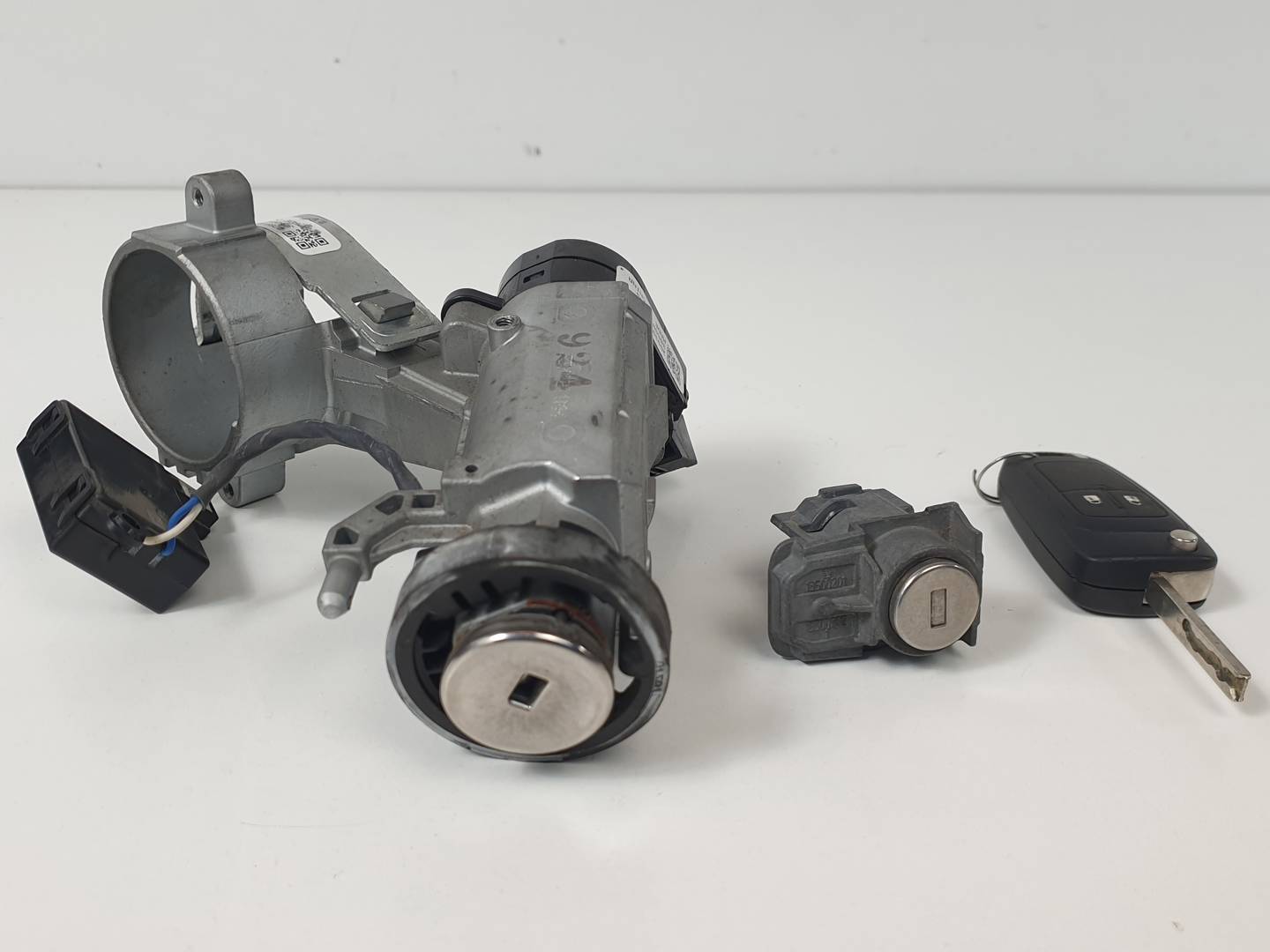 ANTIRROBO - 4121694 - OPEL - INSIGNIA BERLINA