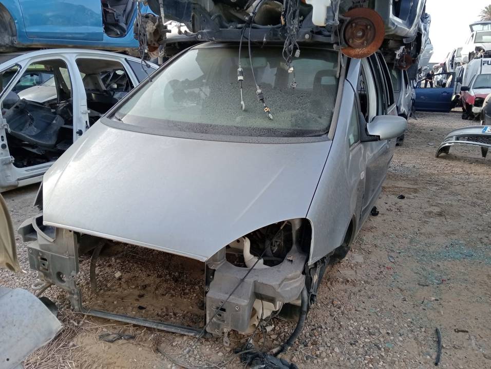 CERRADURA MALETERO / PORTON