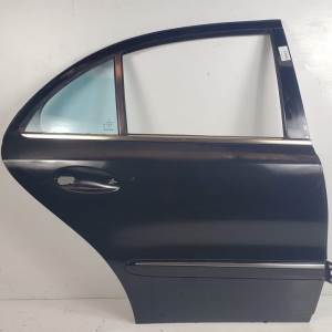 PUERTA TRASERA DERECHA MERCEDES CLASE E (W211) BERLINA Autodesguaces Alicante