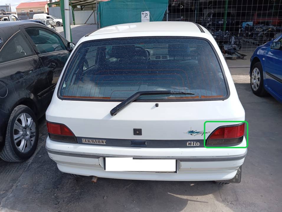 PILOTO TRASERO DERECHO