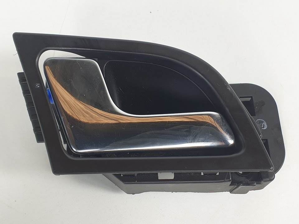 MANETA INTERIOR DELANTERA IZQUIERDA - TATA - ARIA