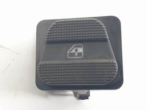 MANDO ELEVALUNAS TRASERO DERECHO VOLKSWAGEN GOLF III BERLINA (1H1) Autodesguaces Alicante