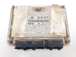 CENTRALITA MOTOR UCE 0261206823 SEAT AROSA (6H1) Autodesguaces Alicante