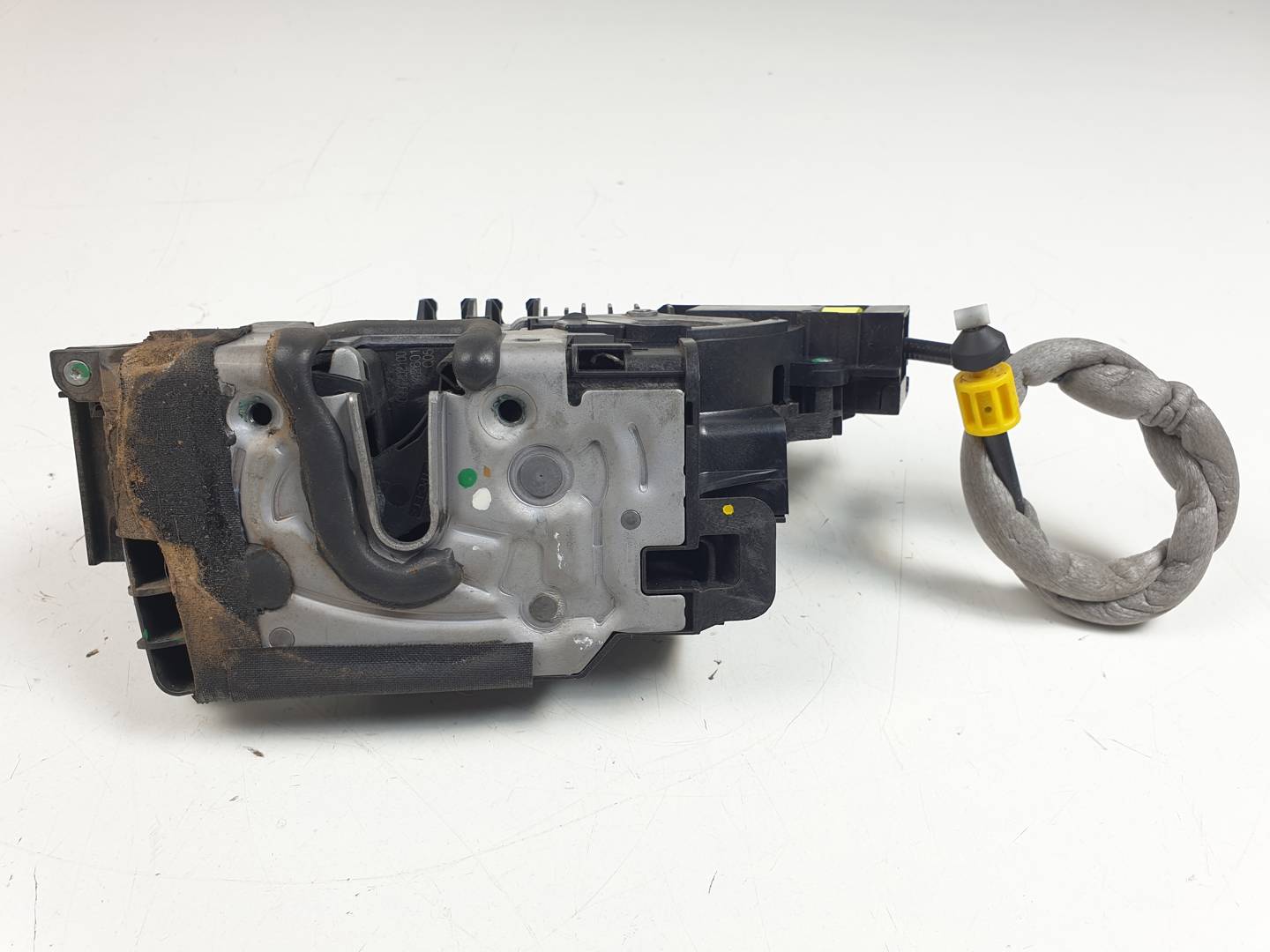 CERRADURA PUERTA DELANTERA IZQUIERDA - A0997202100 - MERCEDES - CLASE C (W205) LIM.