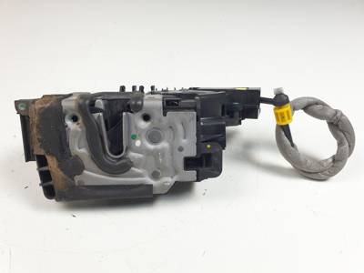 CERRADURA PUERTA DELANTERA IZQUIERDA A0997202100 MERCEDES CLASE C (W205) LIM. Autodesguaces Alicante