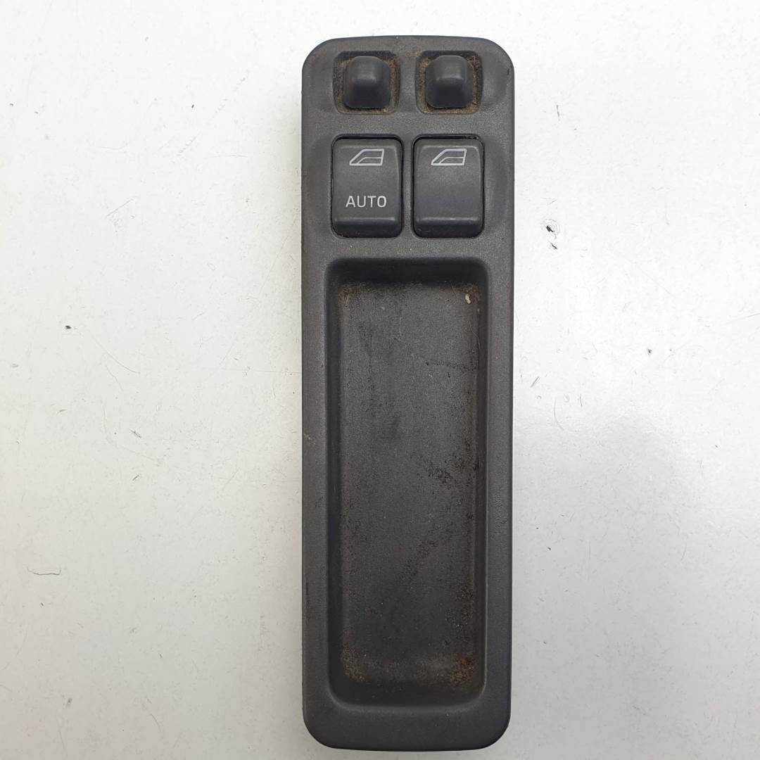 MANDO ELEVALUNAS DELANTERO IZQUIERDO - *30860526 - VOLVO - V40 FAMILIAR