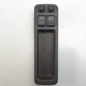 MANDO ELEVALUNAS DELANTERO IZQUIERDO *30860526 VOLVO V40 FAMILIAR Autodesguaces Alicante