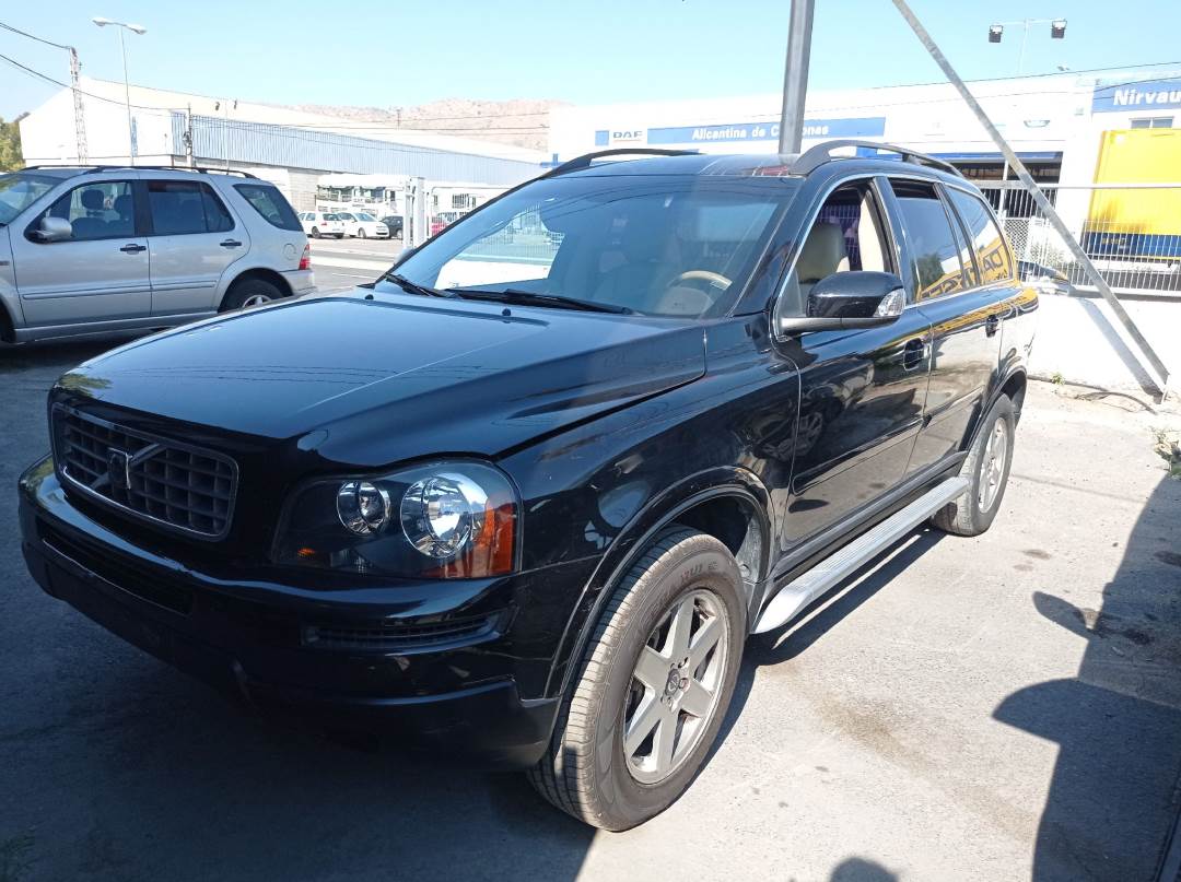 VOLVO XC90 (2002 - 2014)