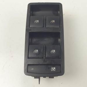 MANDO ELEVALUNAS DELANTERO IZQUIERDO 13305009 OPEL INSIGNIA BERLINA Autodesguaces Alicante