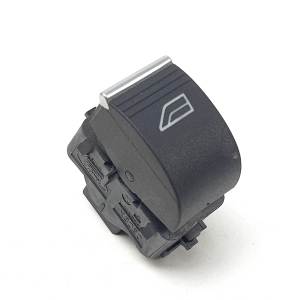 MANDO ELEVALUNAS TRASERO IZQUIERDO F1ET14529AA FORD FOCUS LIM. Autodesguaces Alicante