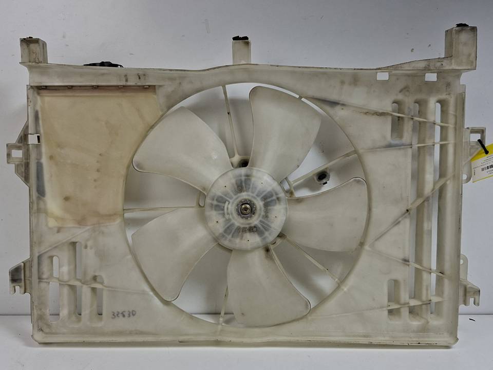 ELECTROVENTILADOR 1227507373 TOYOTA COROLLA (E12) Autodesguaces Alicante