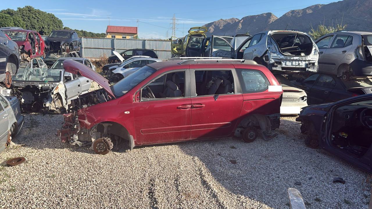 Imagen del vehículo KIA CARNIVAL