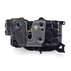 CERRADURA PUERTA TRASERA IZQUIERDA 825030574R RENAULT MEGANE III SPORT TOURER Autodesguaces Alicante