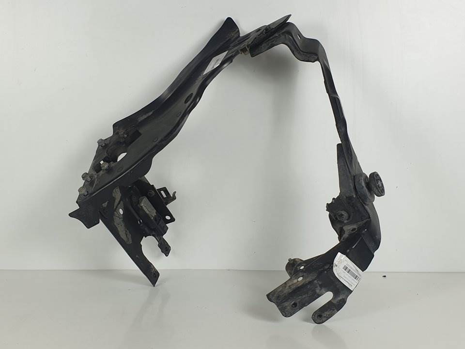 SOPORTE FARO IZQUIERDO - A0028202726 - MERCEDES - CLASE E (W211) BERLINA