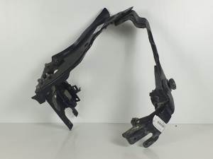 SOPORTE FARO IZQUIERDO A0028202726 MERCEDES CLASE E (W211) BERLINA Autodesguaces Alicante