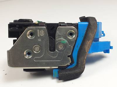 CERRADURA PUERTA TRASERA DERECHA 81420A6100 HYUNDAI i30CW (GD) Autodesguaces Alicante