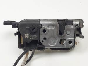CERRADURA PUERTA DELANTERA DERECHA PSA006246 CITROEN C3 Autodesguaces Alicante