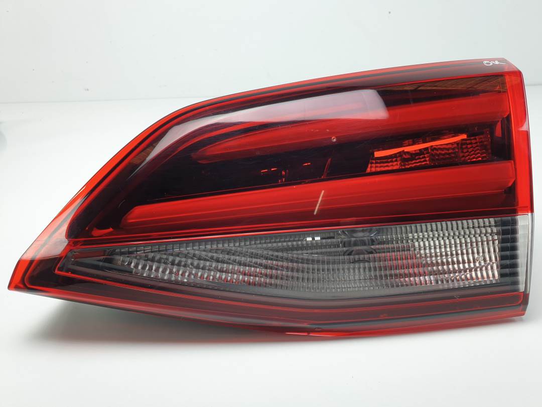 PILOTO TRASERO DERECHO INTERIOR - OPEL - ASTRA K SPORTS TOURER