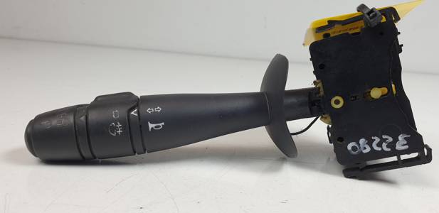 MANDO INTERMITENTES 8200199519 RENAULT MASTER II COMBI Autodesguaces Alicante
