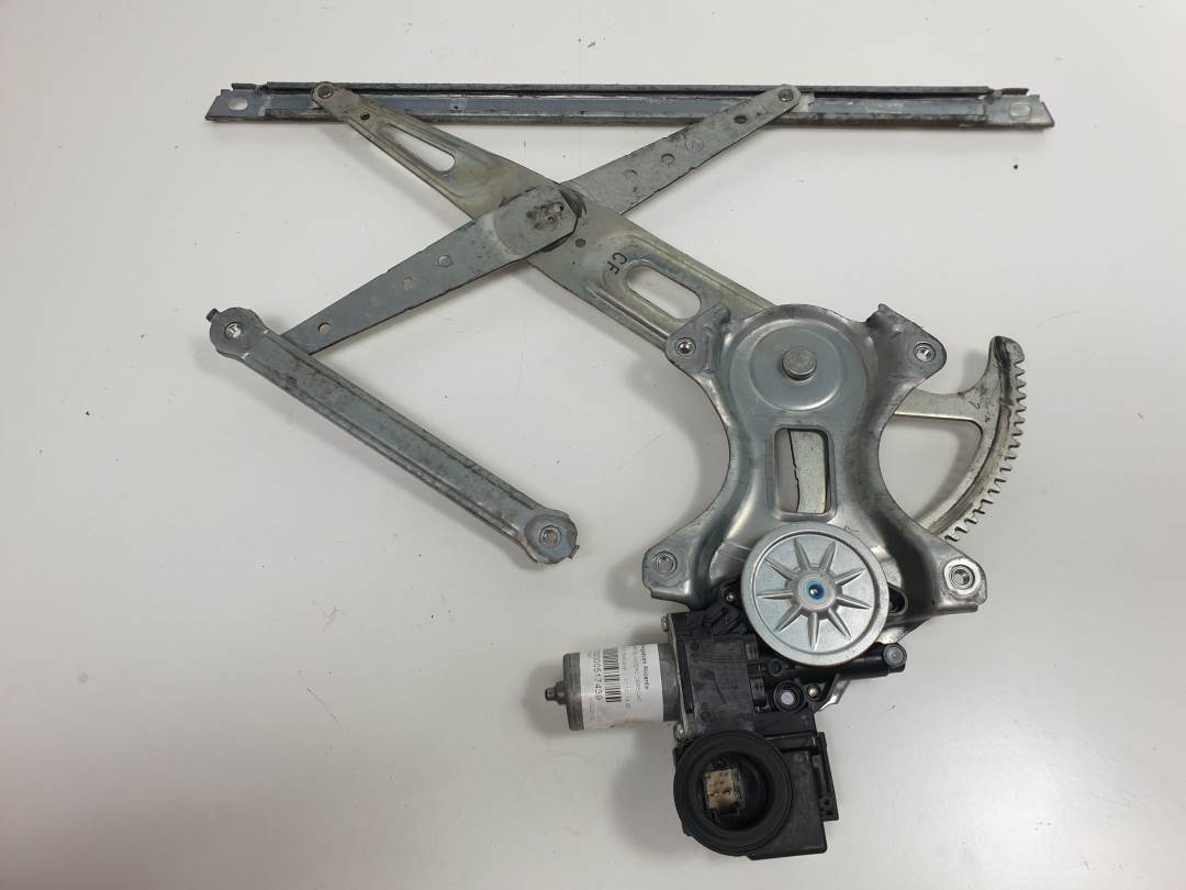 ELEVALUNAS DELANTERO DERECHO - 8571062010 - TOYOTA - PRIUS+