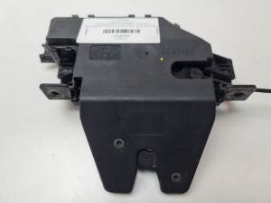 CERRADURA MALETERO / PORTON 8196401 BMW SERIE 1 BERLINA (E81/E87) Autodesguaces Alicante