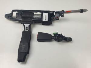 CINTURON SEGURIDAD DELANTERO IZQUIERDO 30642222 VOLVO C30 Autodesguaces Alicante