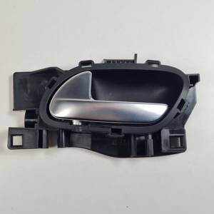 MANETA INTERIOR TRASERA IZQUIERDA 96555518VV PEUGEOT 2008 Autodesguaces Alicante