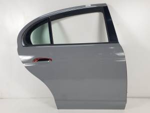 PUERTA TRASERA DERECHA JAGUAR S-TYPE Autodesguaces Alicante