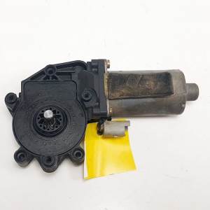 MOTOR ELEVALUNAS DELANTERO IZQUIERDO PEUGEOT 206 BERLINA Autodesguaces Alicante